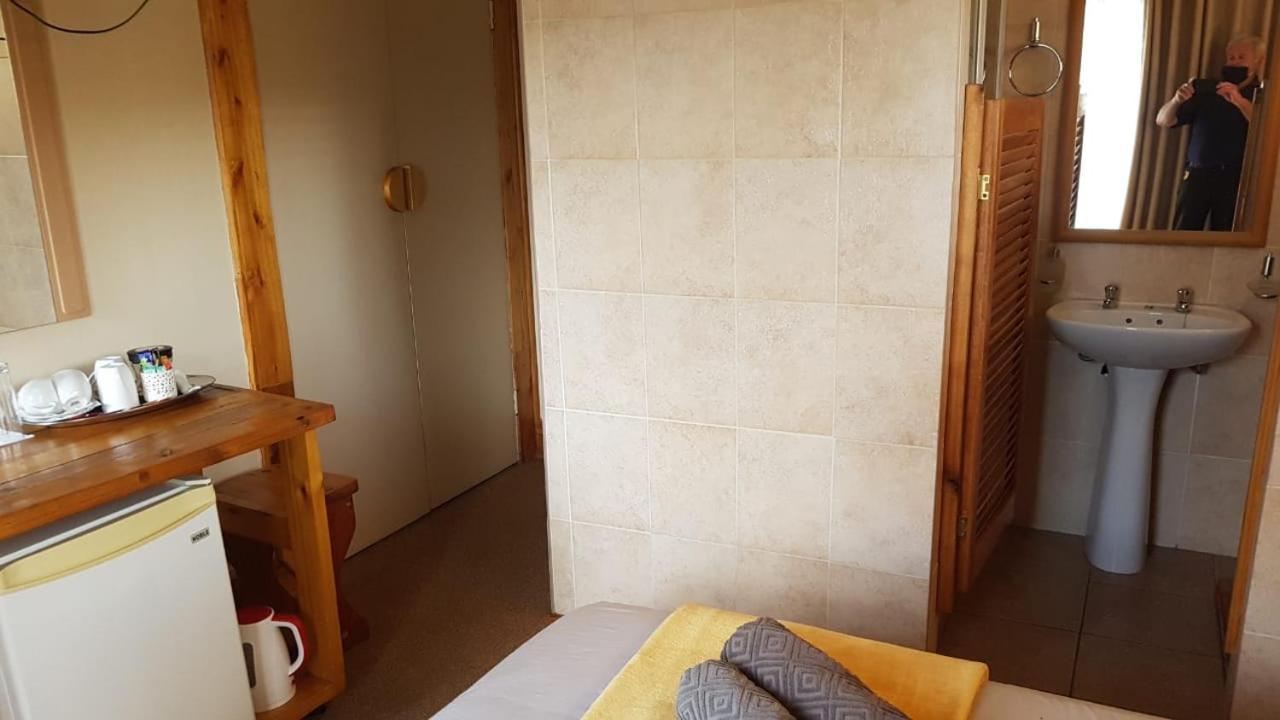 פריס Nkwasi Lodge מראה חיצוני תמונה