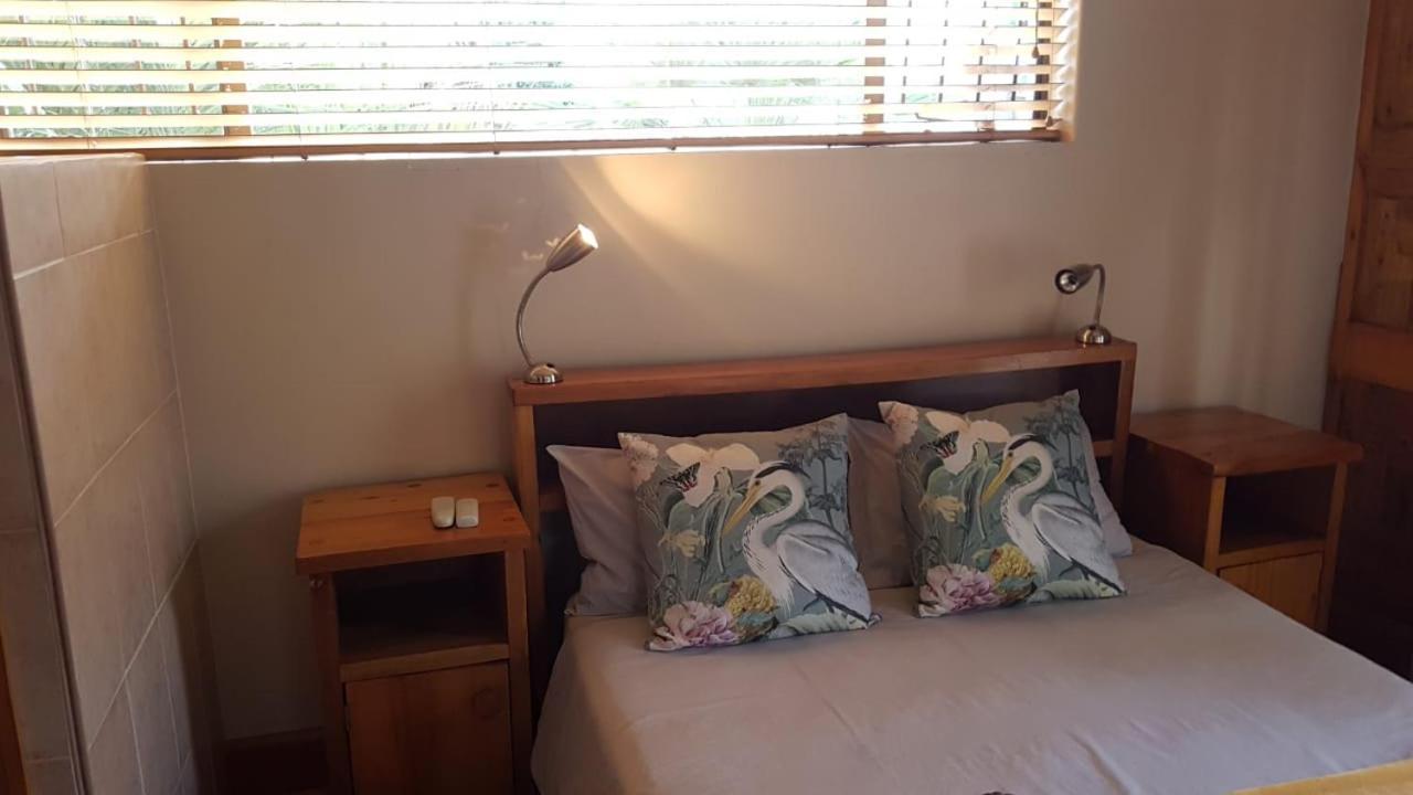 פריס Nkwasi Lodge מראה חיצוני תמונה