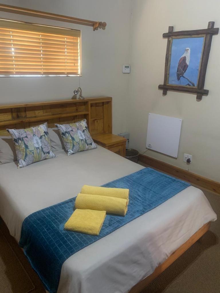 פריס Nkwasi Lodge מראה חיצוני תמונה