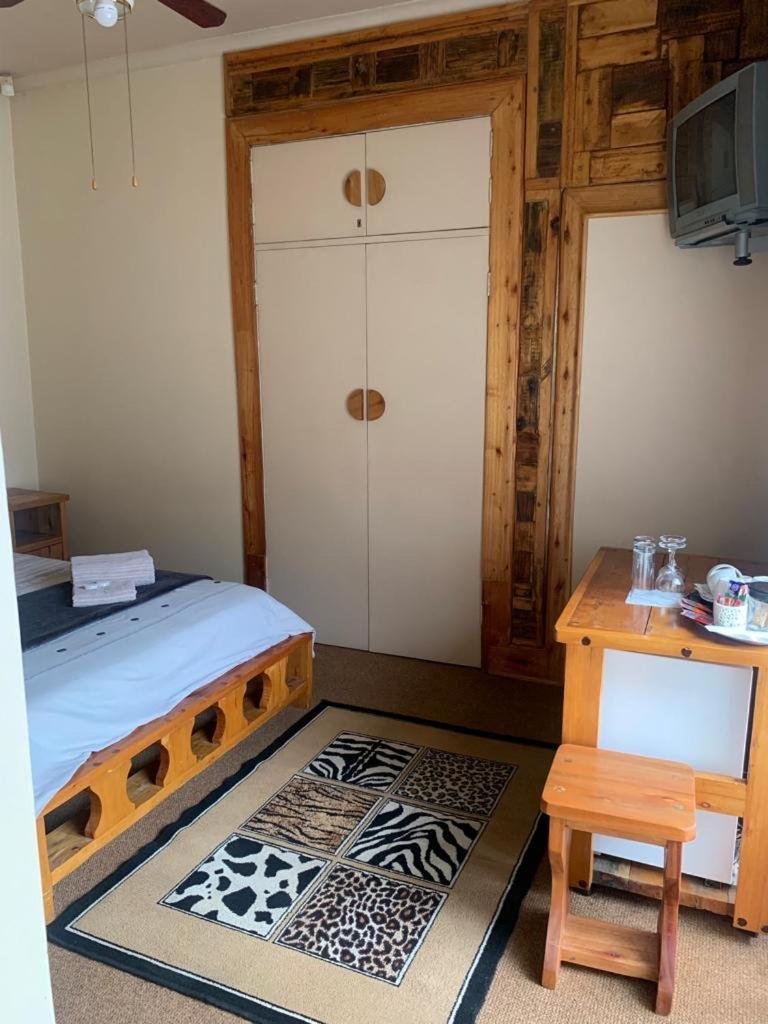 פריס Nkwasi Lodge מראה חיצוני תמונה