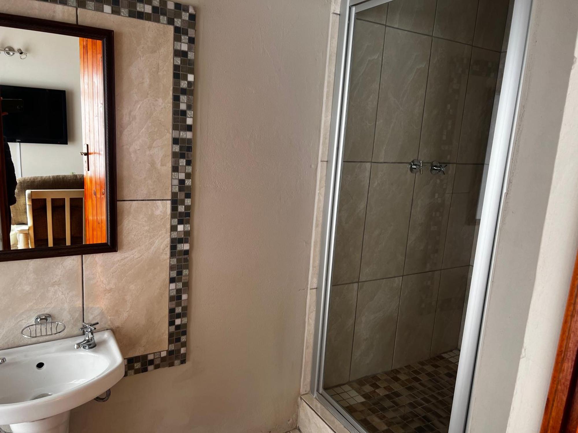 פריס Nkwasi Lodge מראה חיצוני תמונה