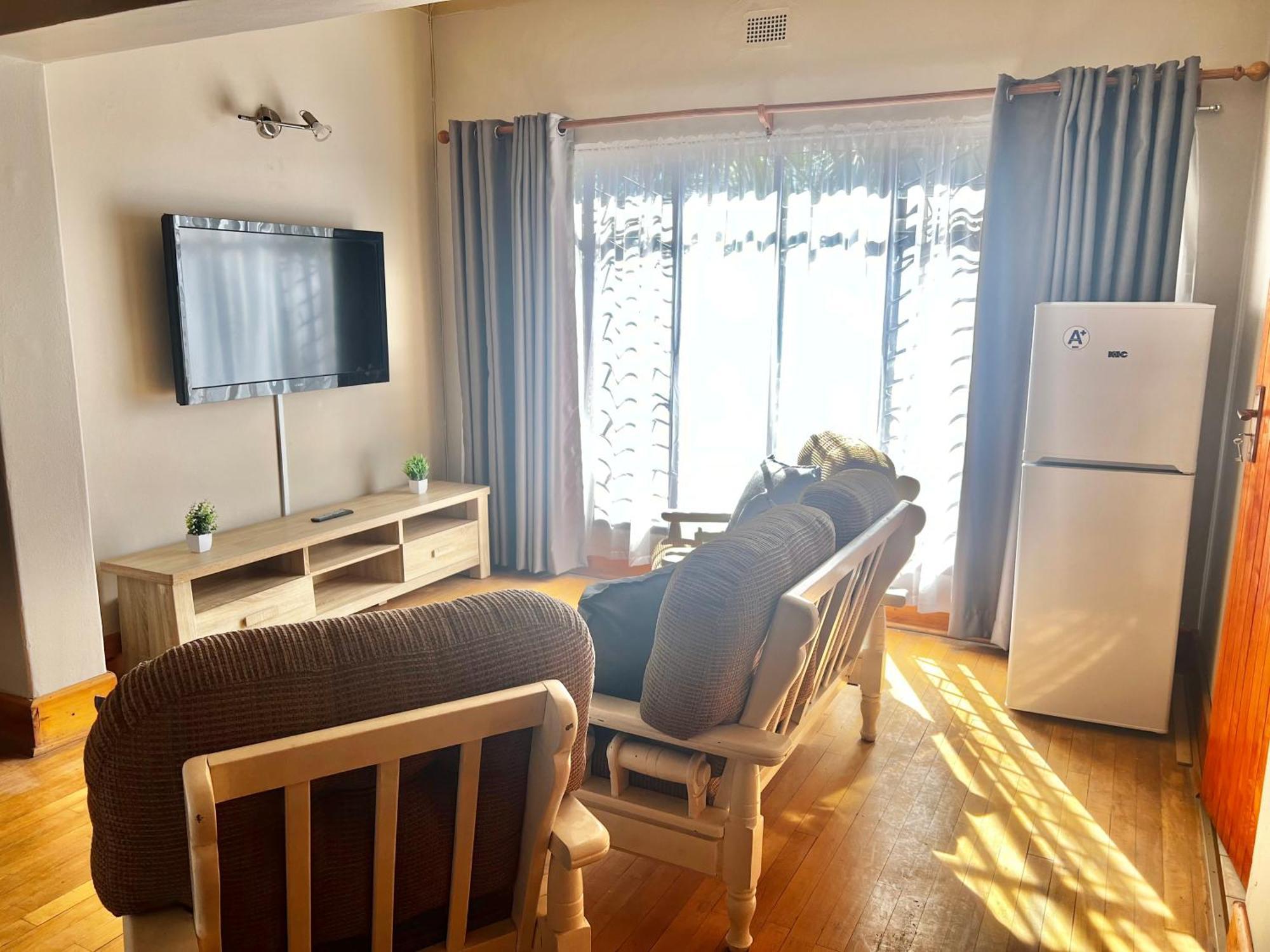פריס Nkwasi Lodge מראה חיצוני תמונה