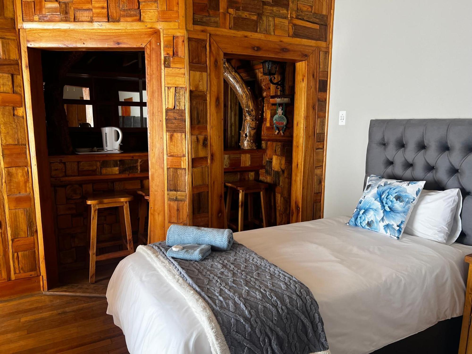 פריס Nkwasi Lodge מראה חיצוני תמונה